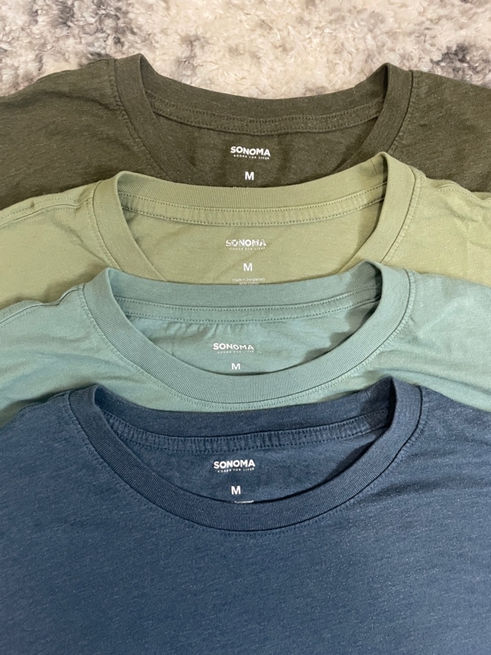 (4) Sonoma Men's Short Sleeve Tees - Olive, Light Olive, Seafoam, Navy